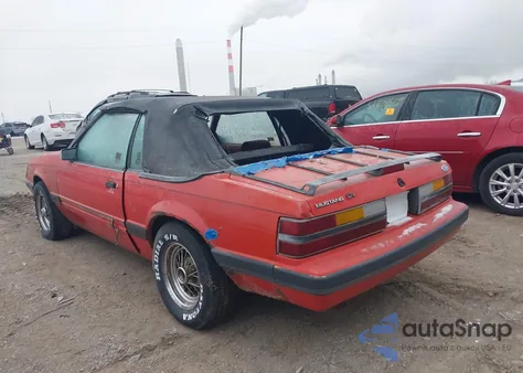 1986 Ford Mustang Lx/Gt z USA, uszkodzony, nr VIN 1FABP2736GF150442